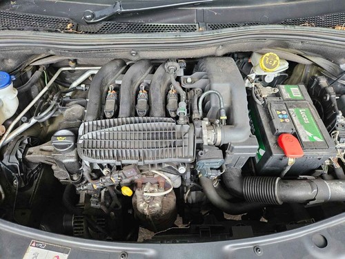 Peugeot 208 mk1 2014 - peugeot,