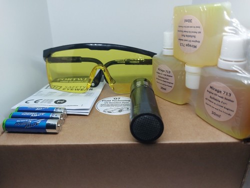 Car engine oil leak detection - engine,